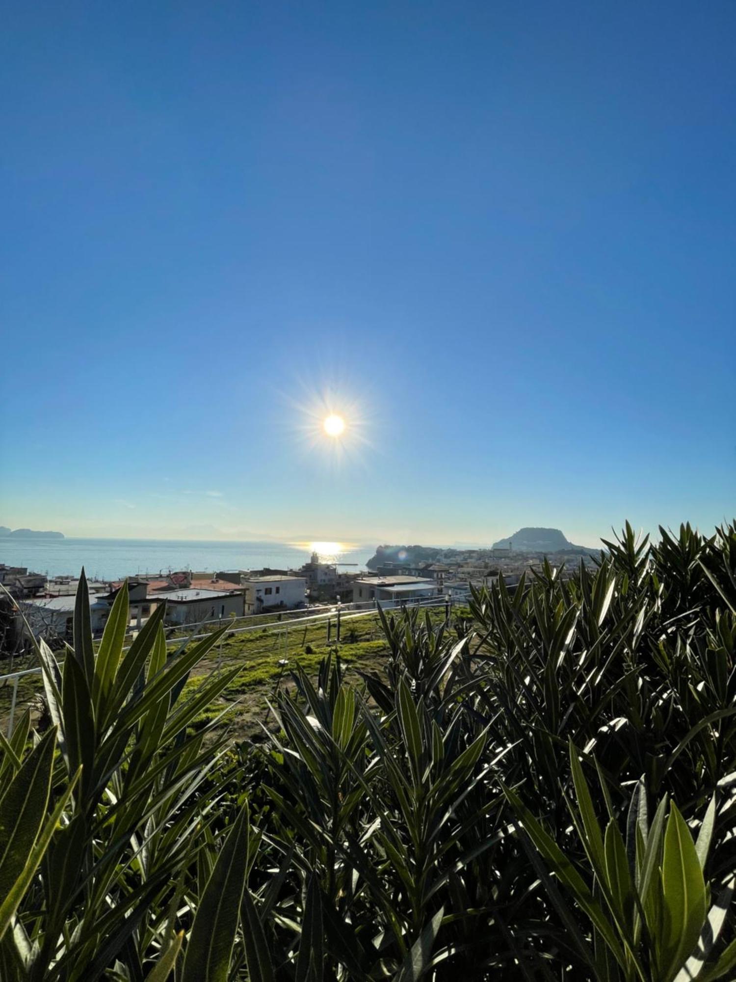 Re Vincy - Affittacamere Bacoli Exteriér fotografie