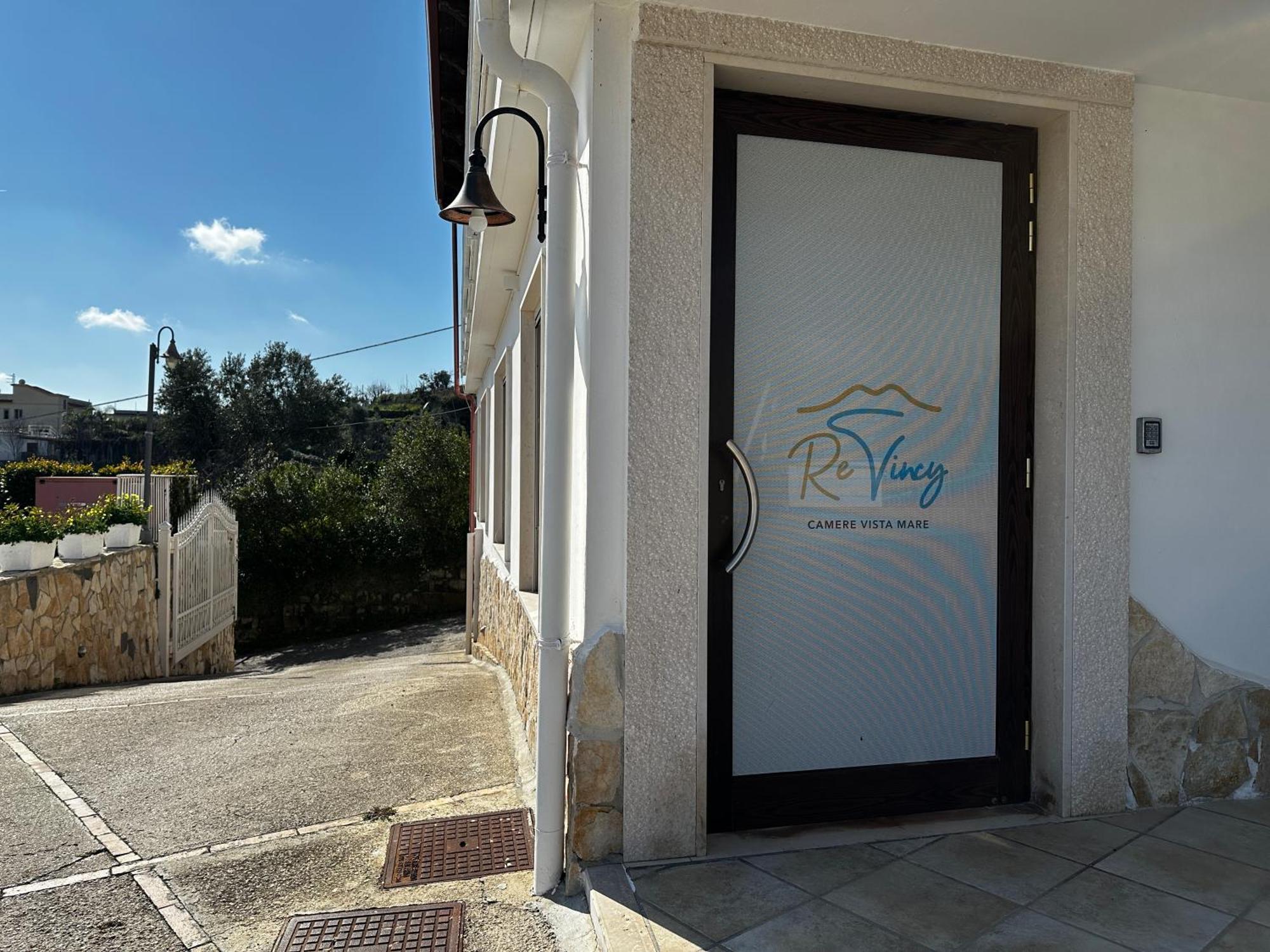 Re Vincy - Affittacamere Bacoli Exteriér fotografie
